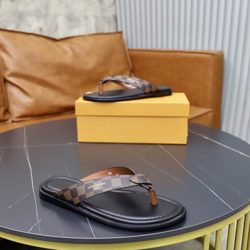 Louis Vuitton Flip-Flops Mens ID:20260722-151